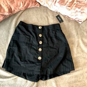 City chic shorts under skirt